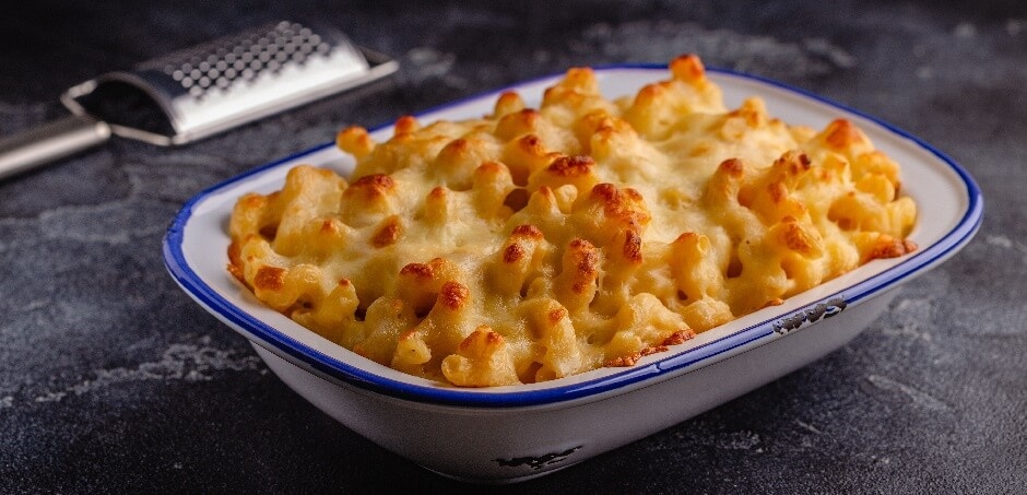 Macarrão com queijo ao forno